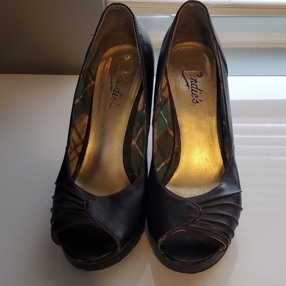 Candies open toe brown heels